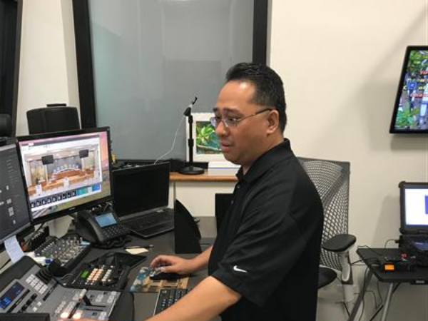 Ron city Hall AV Booth